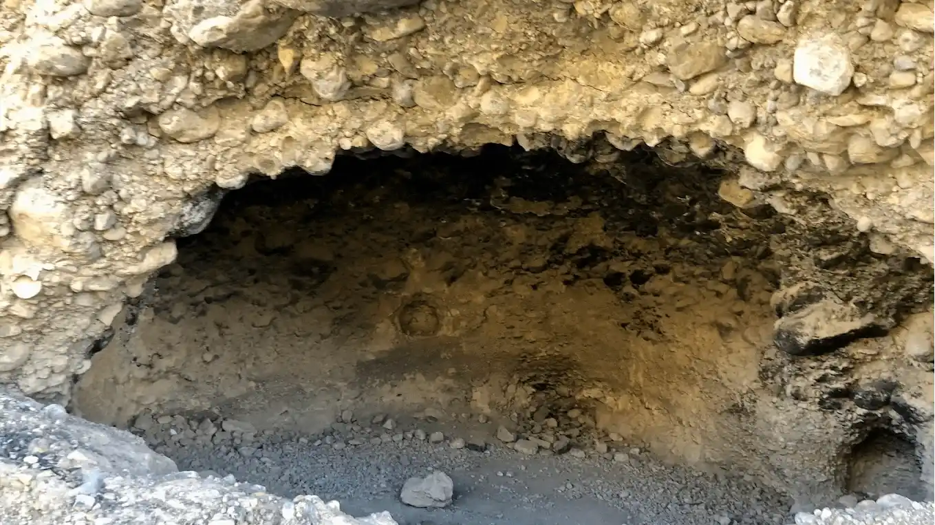 Tabo Caves